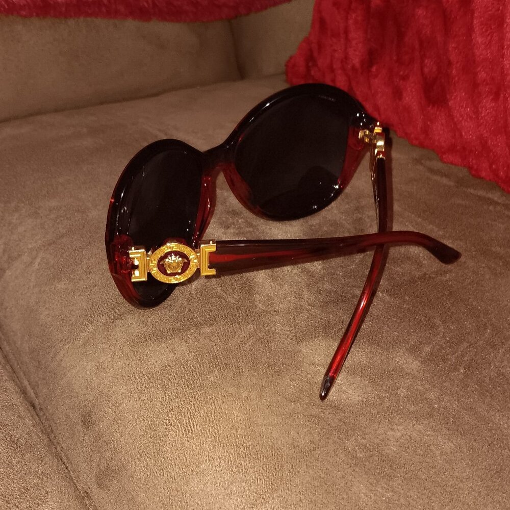 Versace  Shades